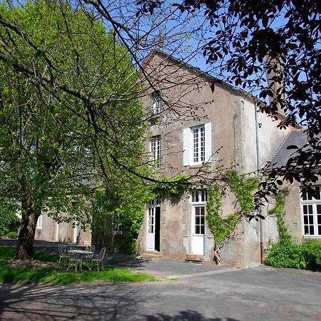 Bed and Breakfast La Bonne Ecole Les Landes-Genusson Exteriér fotografie