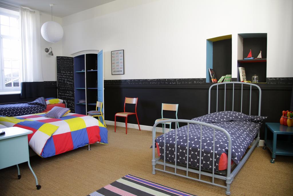 Bed and Breakfast La Bonne Ecole Les Landes-Genusson Pokoj fotografie