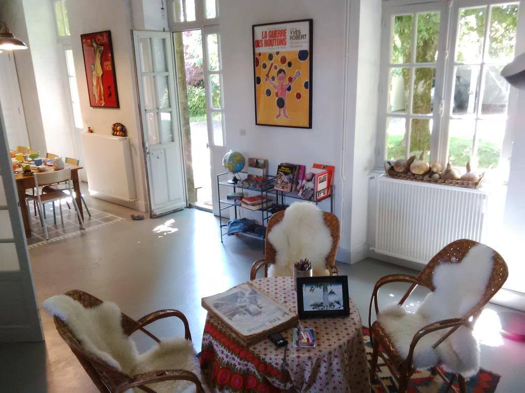 Bed and Breakfast La Bonne Ecole Les Landes-Genusson Exteriér fotografie